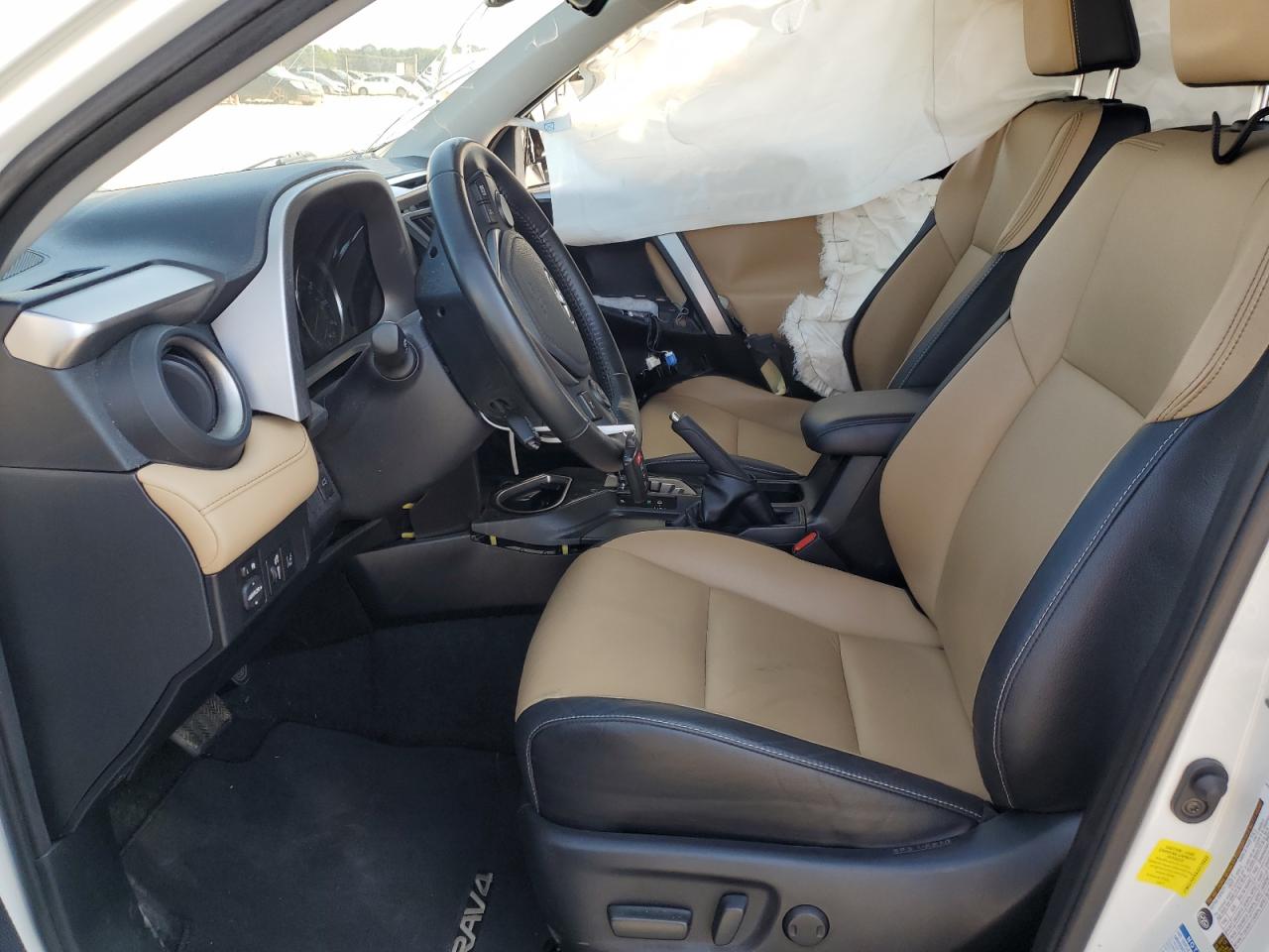 JTMDJREV9JD170522 TOYOTA RAV4 2018