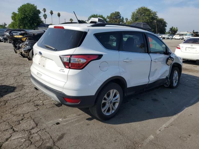 1FMCU9GD0JUB40084 2018 FORD ESCAPE, photo no. 3