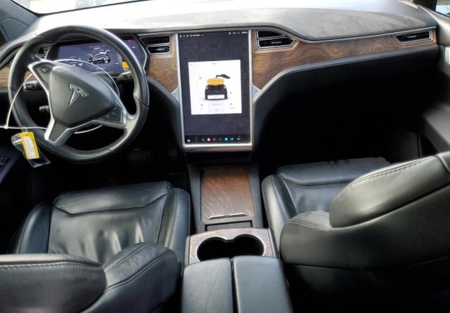 5YJXCAE29HF054030 Tesla MODEL X