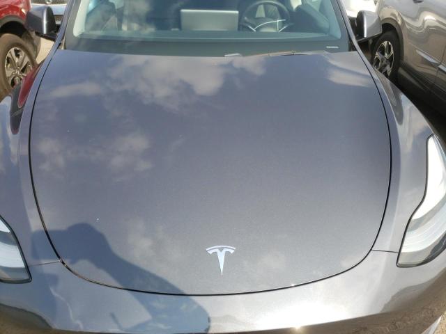 5YJYGDEE9LF009442 Tesla Model Y  12