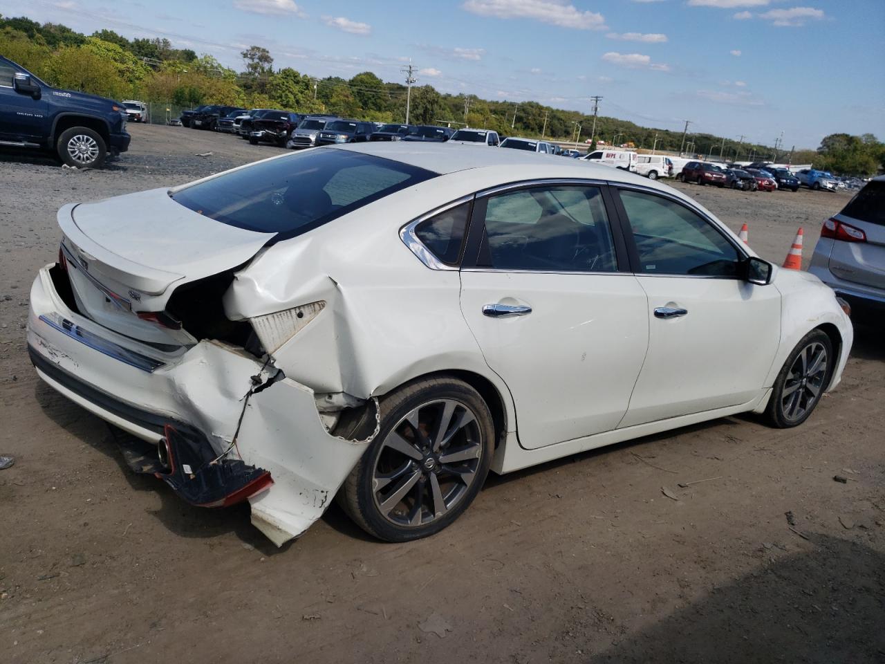 1N4AL3AP1GC294404 NISSAN ALTIMA 2016