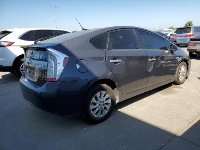 JTDKN3DP8E3054011 | 2014 TOYOTA PRIUS PLUG