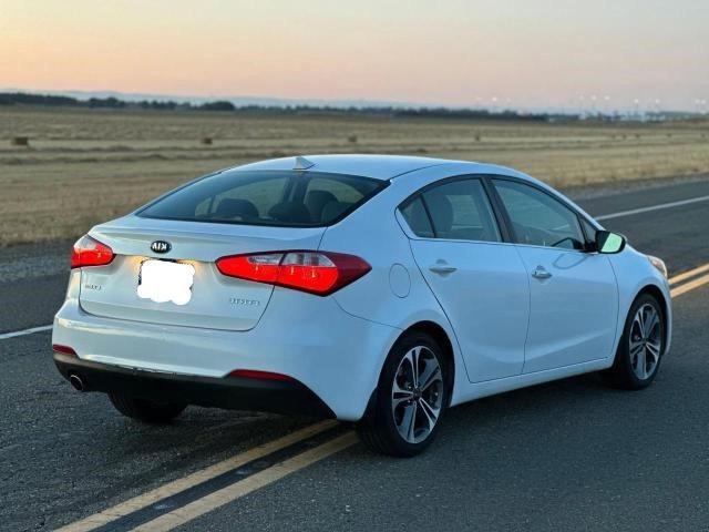 KNAFZ4A81G5557182 KIA FORTE EX