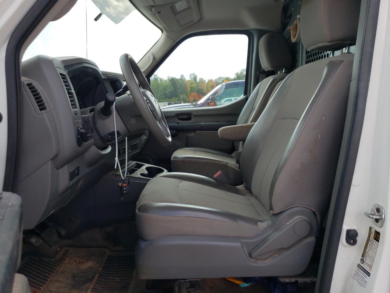 1N6BF0KM1LN807476 NISSAN NV 2020