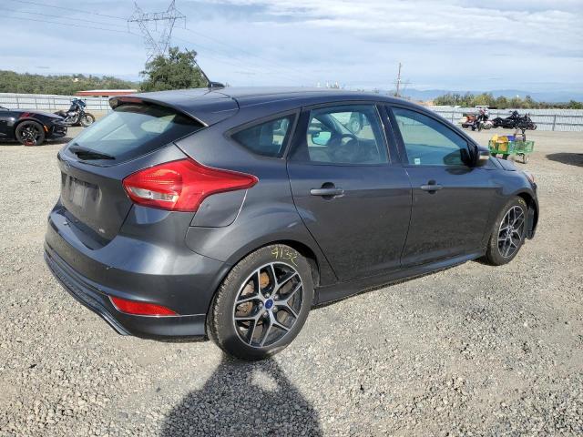 1FADP3K2XFL222135 Ford FOCUS SE