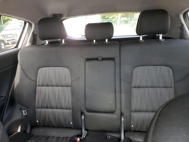 KNDPMCAC8K7573266 KIA Sportage Lx