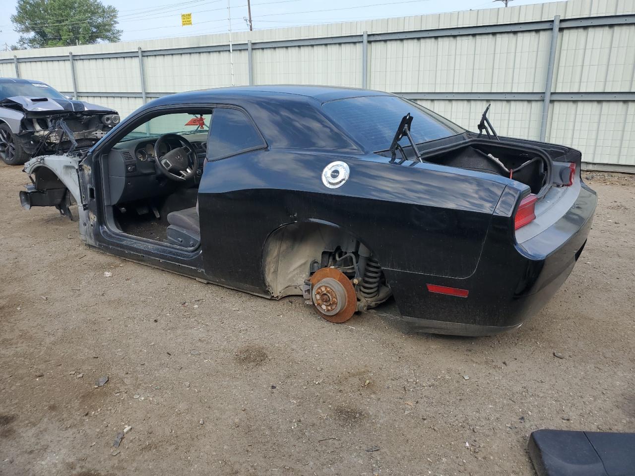 2C3CDYAG1DH524081 2013 Dodge Challenger Sxt