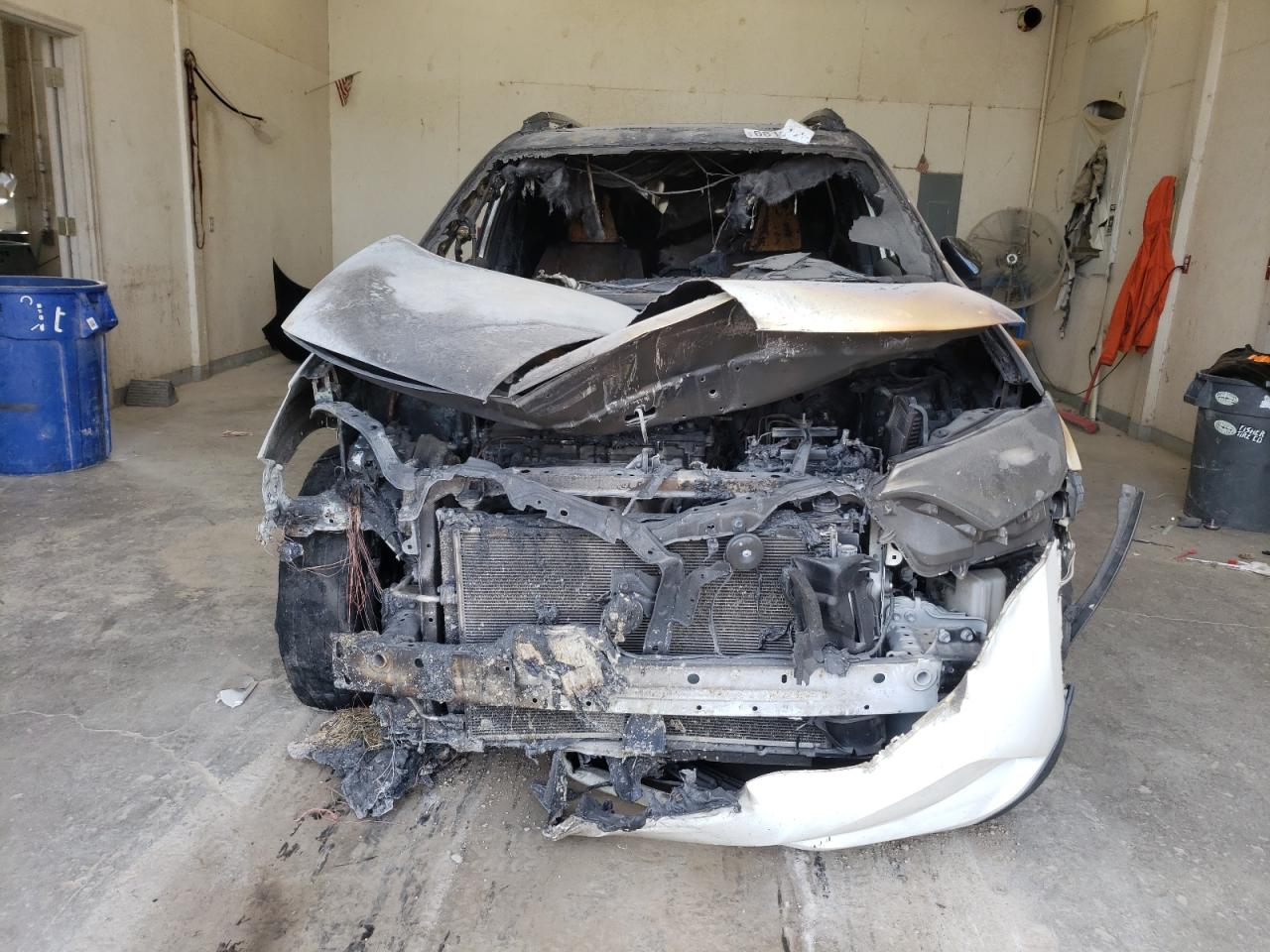 JTMNFREV8JJ184323 TOYOTA RAV4 2018