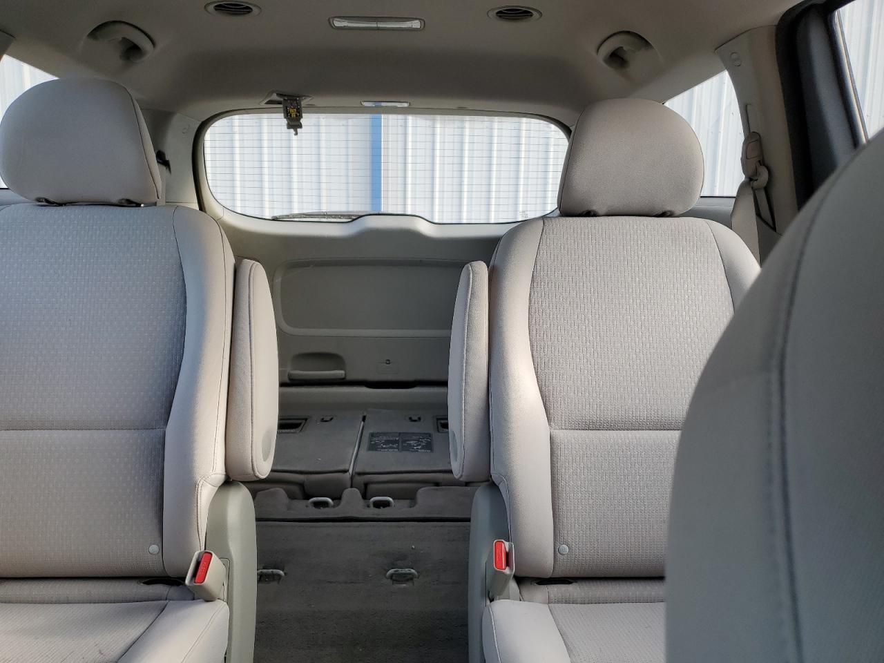 KNDMA5C10G6126642 KIA SEDONA 2016