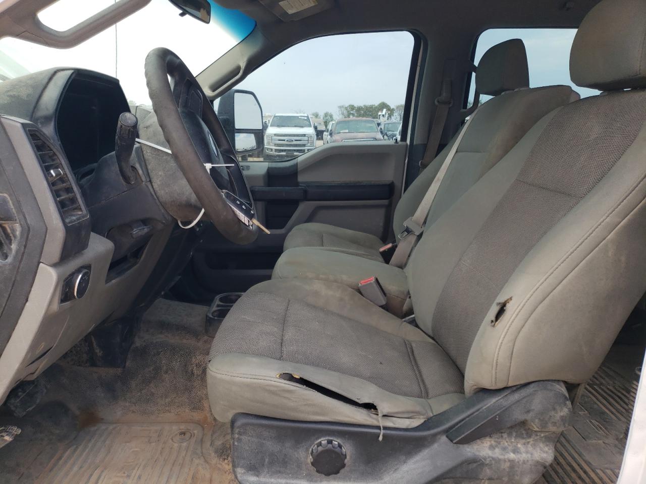 1FT7W2BT2HEE82047 FORD F250 2017