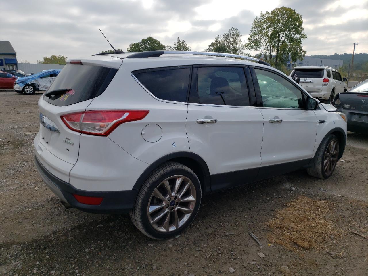 1FMCU0GX7GUA07305 FORD ESCAPE 2016