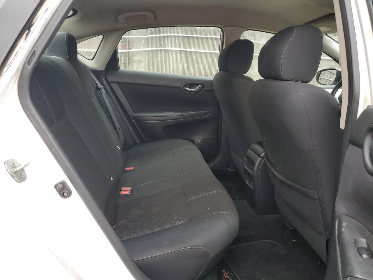 3N1AB7AP3GY327949 NISSAN SENTRA 2016