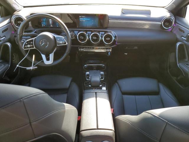W1K3G4EB3LJ207996 Mercedes-Benz A 220