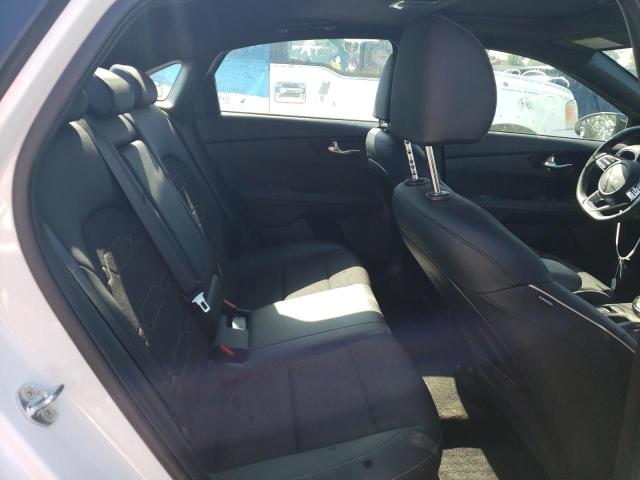 3KPF54AD7NE480783 KIA Forte Gt Line