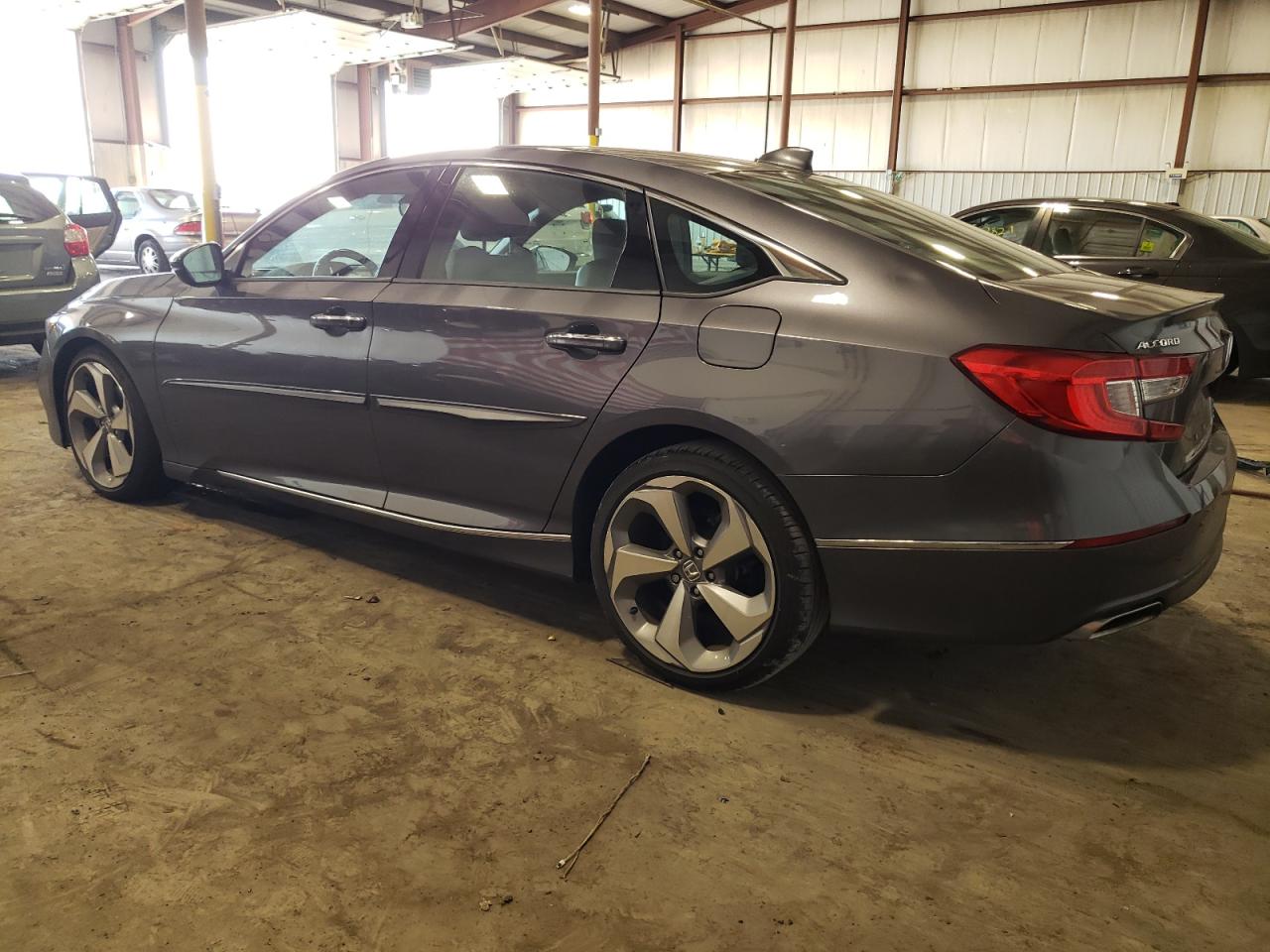 1HGCV2F96JA022047 HONDA ACCORD 2018