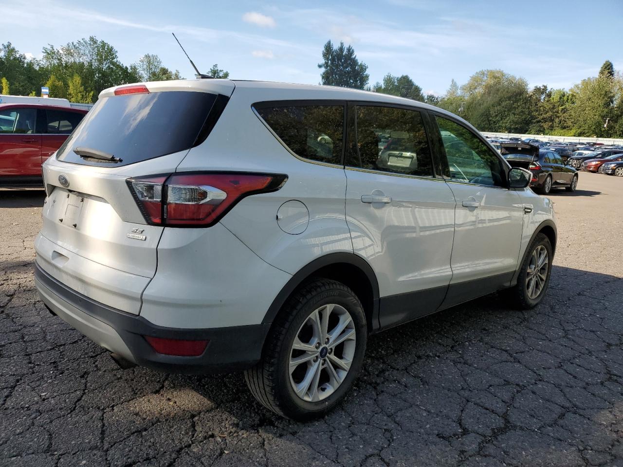 2017 Ford Escape Se vin: 1FMCU0GD9HUC97795