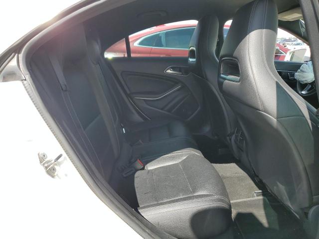 WDDSJ4EB2KN744315 Mercedes-Benz CLA 250