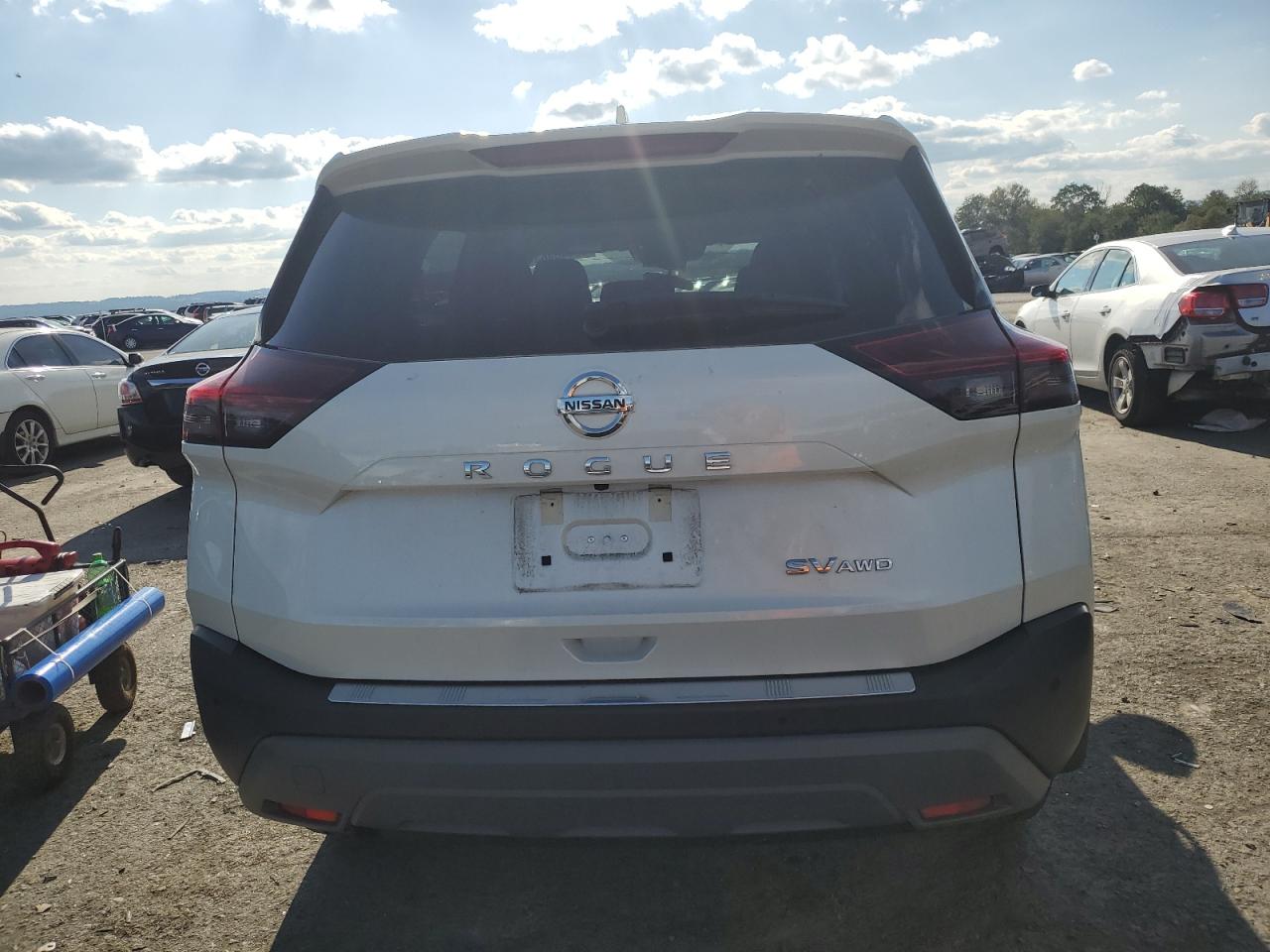 5N1AT3BB9MC827961 NISSAN ROGUE 2021