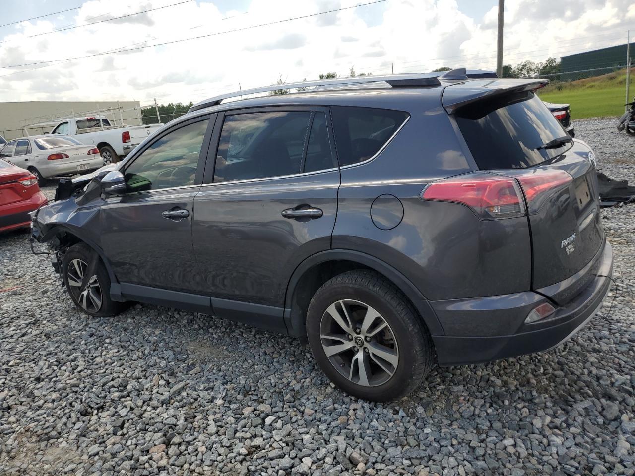 JTMWFREV8HJ706897 TOYOTA RAV4 2017