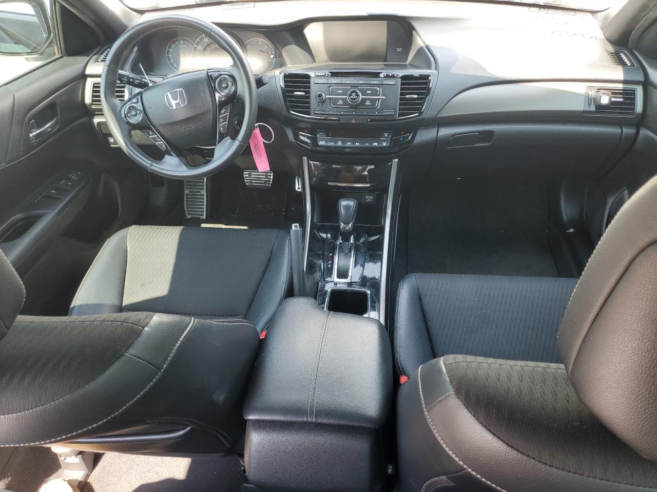 1HGCR2F63GA031601 HONDA ACCORD 2016