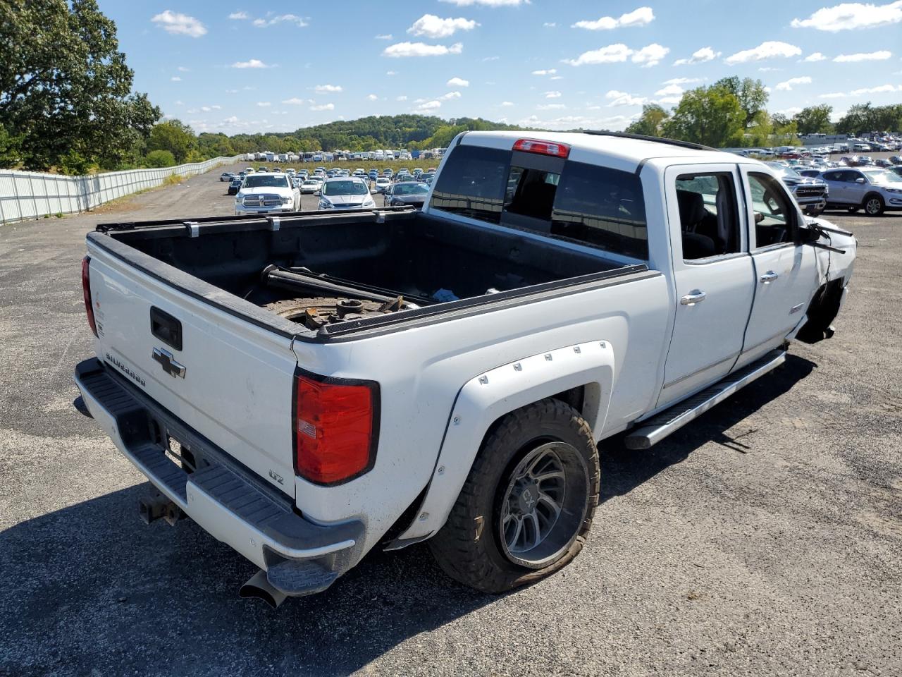 1GC1KWEY7HF163611 CHEVROLET ALL Models 2017