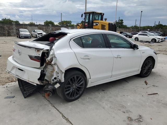 19UDE2F80MA004823 Acura ILX PREMIU 3