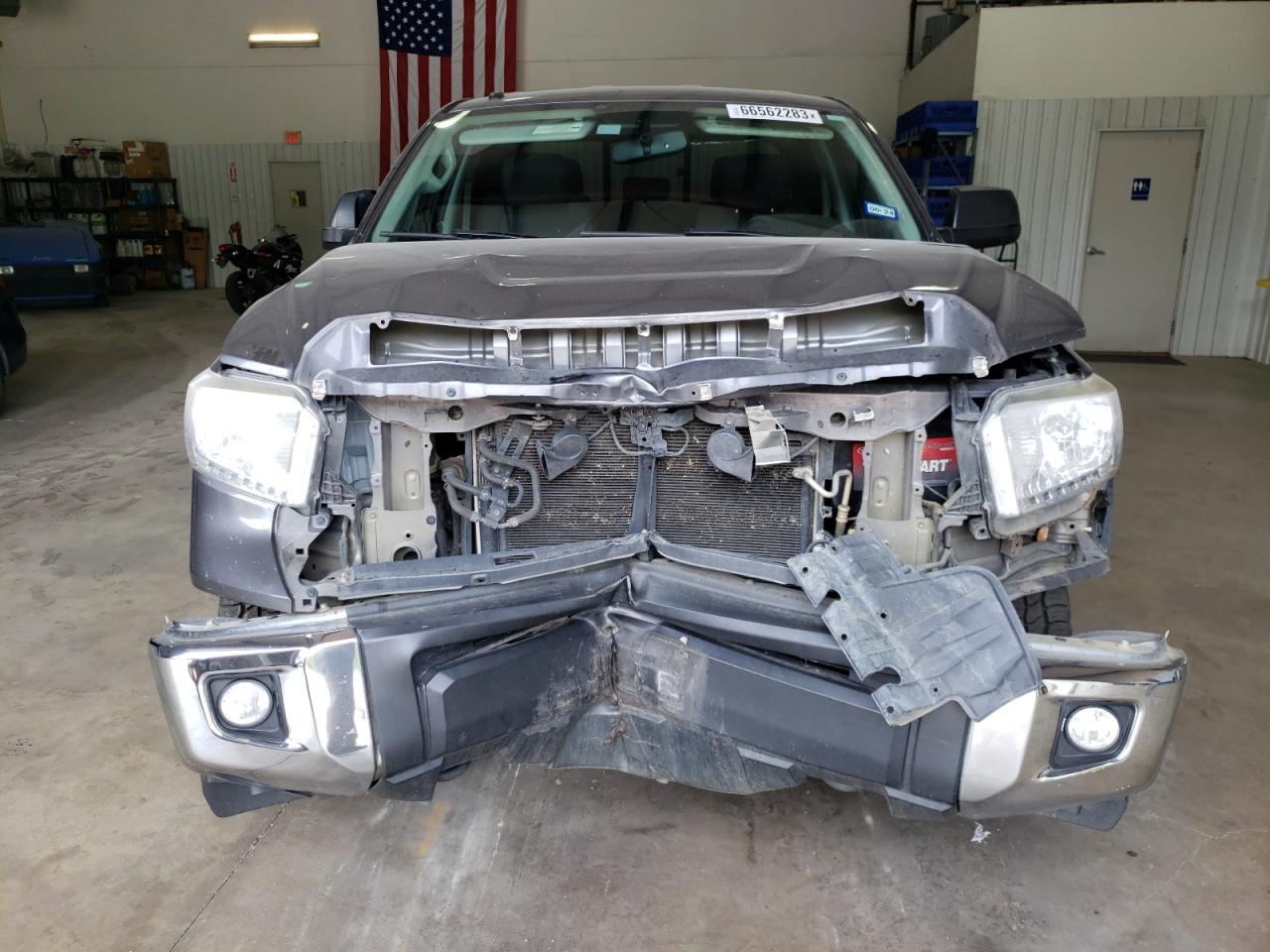 5TFUW5F10GX568571 TOYOTA TUNDRA 2016