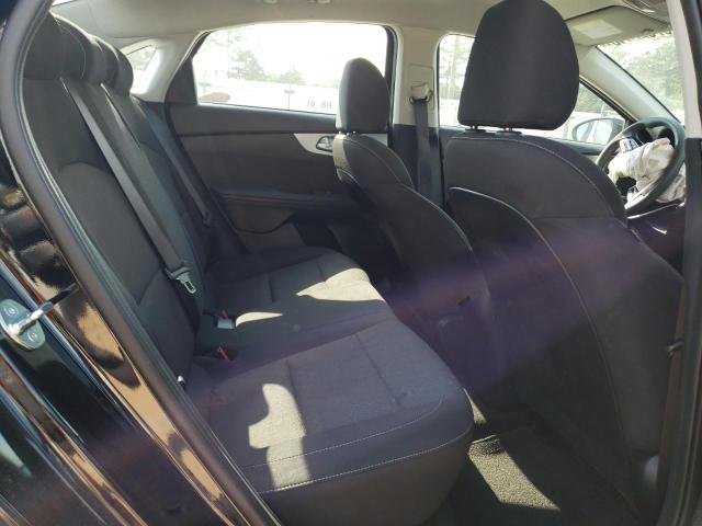 3KPF24AD7PE631231 KIA FORTE LX