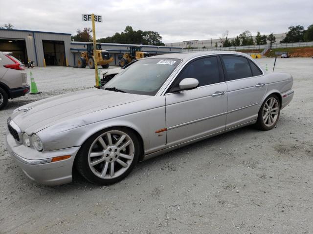 2004 Jaguar XJ 