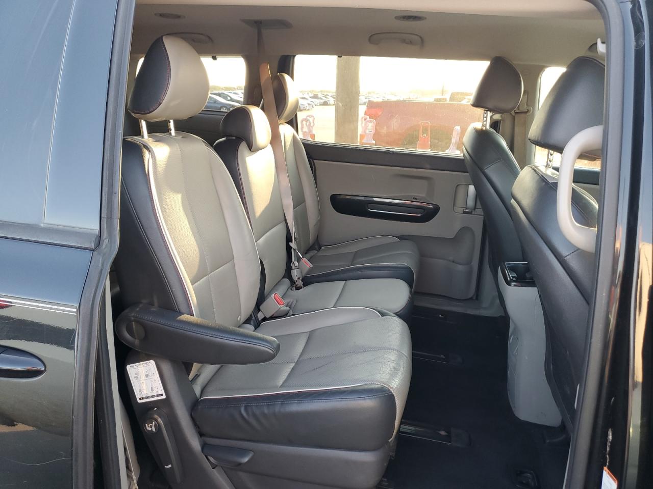 KNDMC5C14F6047421 2015 Kia Sedona Ex