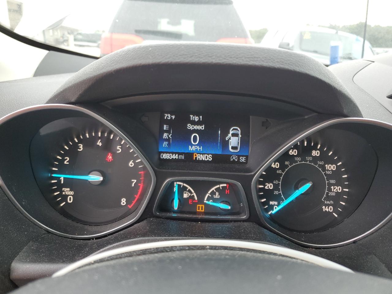 1FMCU0JDXHUD36273 FORD ESCAPE 2017