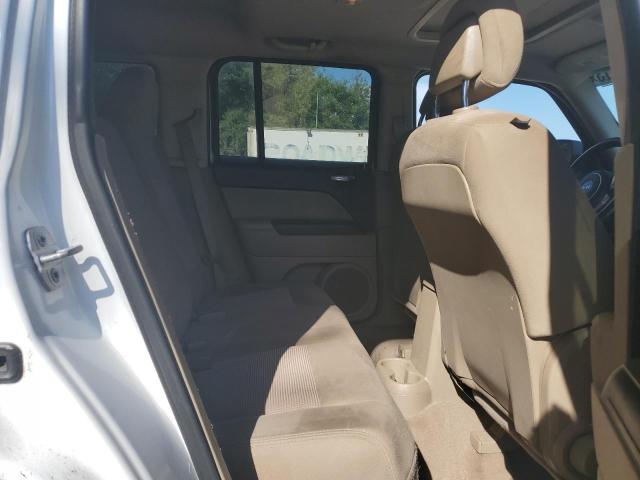 1C4NJPFB2ED692086 Jeep Patriot Latitude