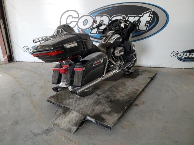 2017 HARLEY-DAVIDSON FLTRU 1HD1KGD15HB660236