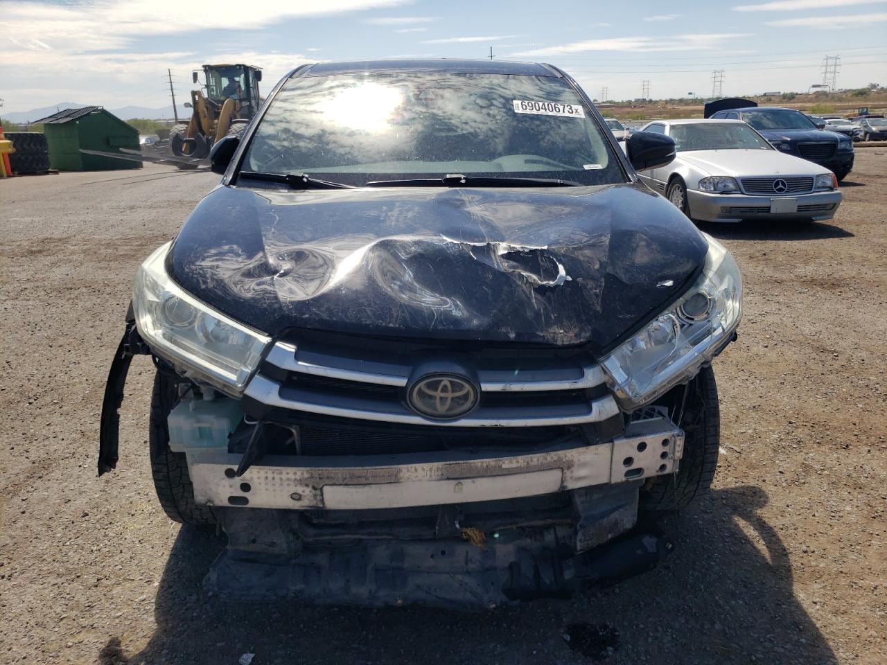 5TDBZRFH9JS863250 TOYOTA HIGHLANDER 2018