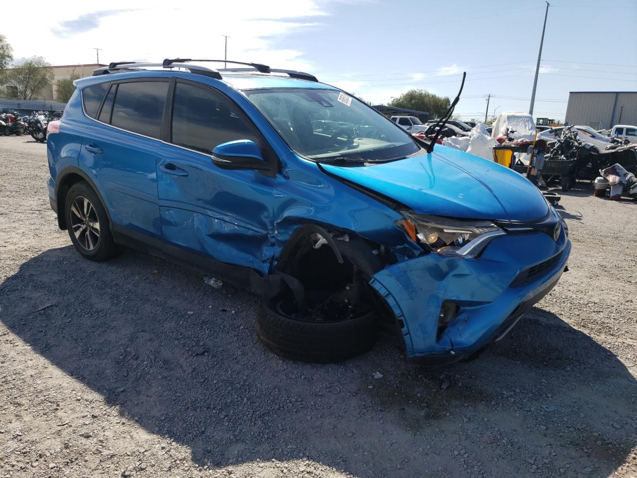 JTMRFREV8JD229325 TOYOTA RAV4 2018