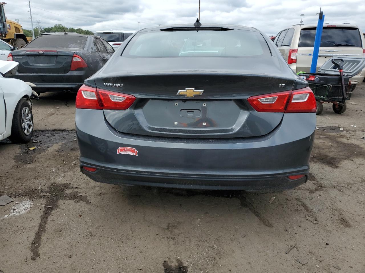 1G1ZE5ST5GF257037 CHEVROLET MALIBU 2016