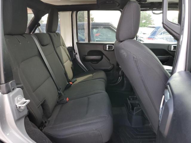 1C4HJXDG1JW124678 Jeep Wrangler Unlimited Sport