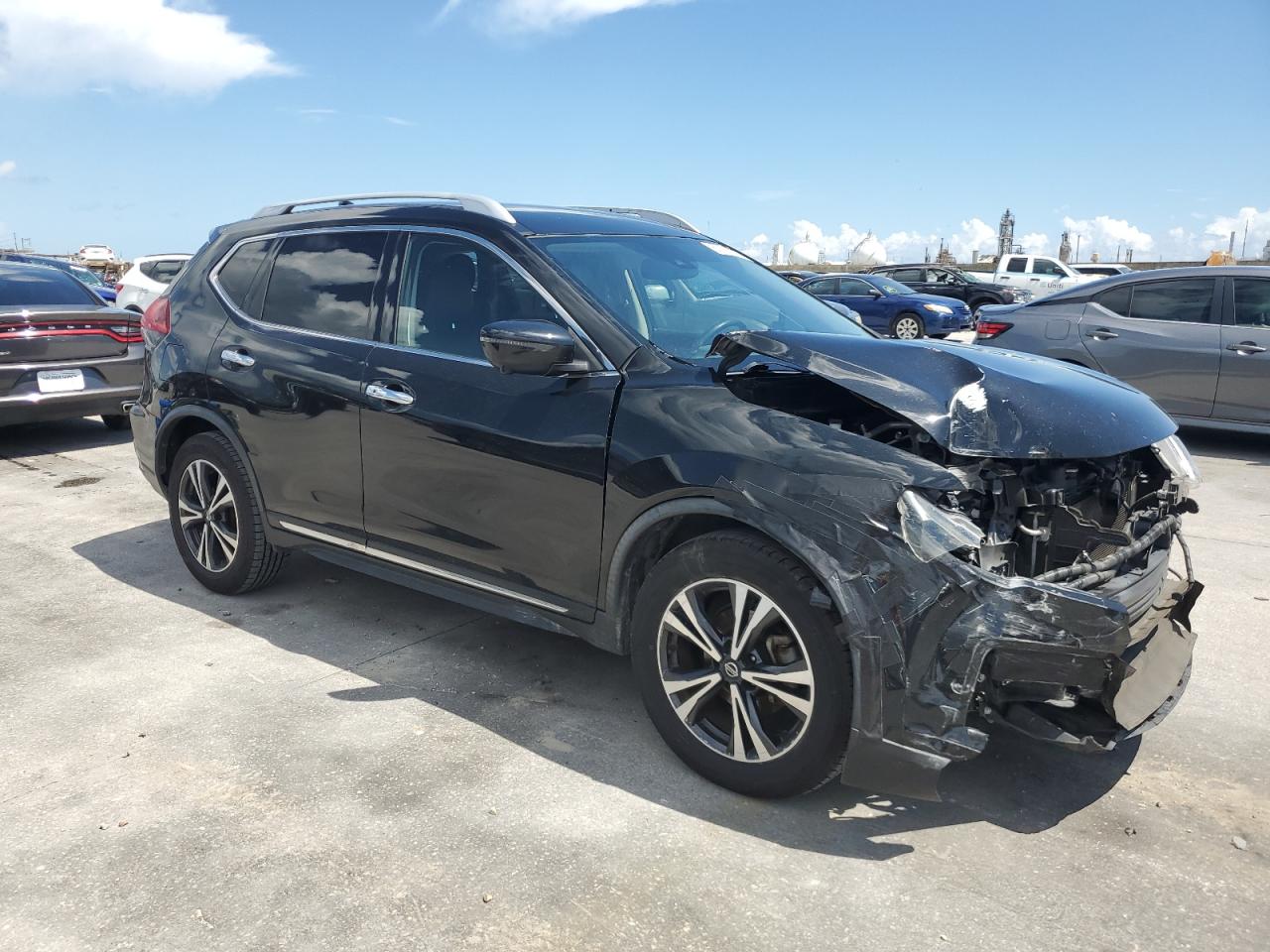 JN8AT2MT5JW464934 NISSAN ROGUE 2018