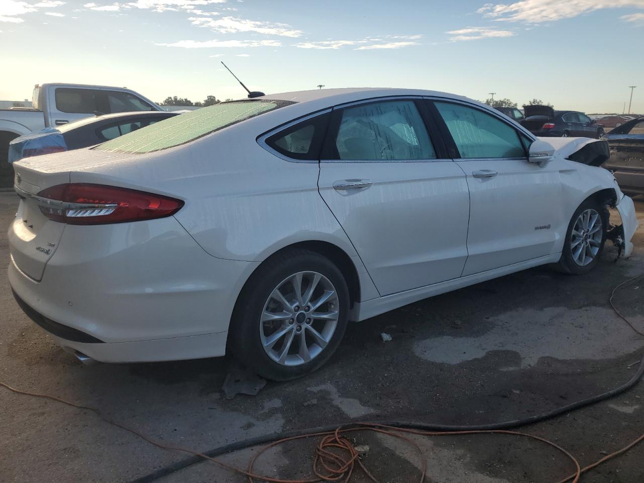 3FA6P0LU5HR262490 FORD FUSION 2017