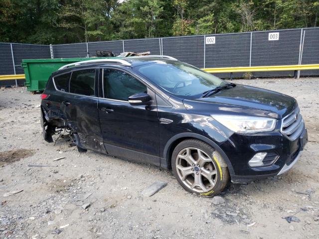 1FMCU0J92HUA47769 Ford Escape Titanium