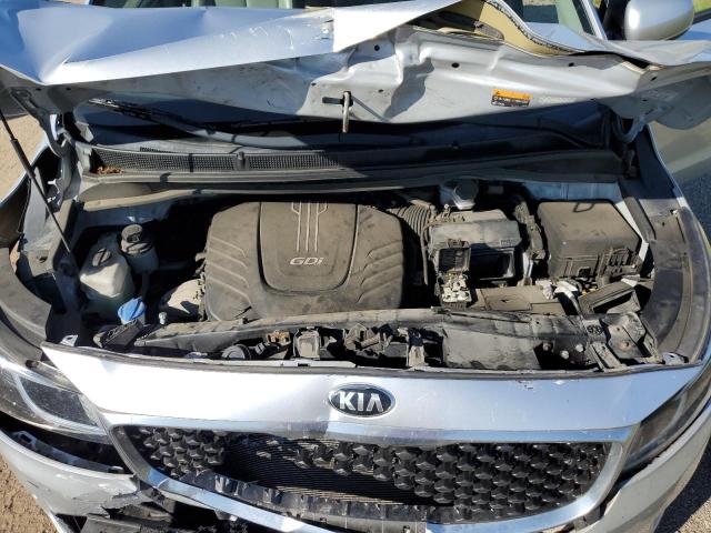 KNDMB5C11H6312902 KIA SEDONA LX