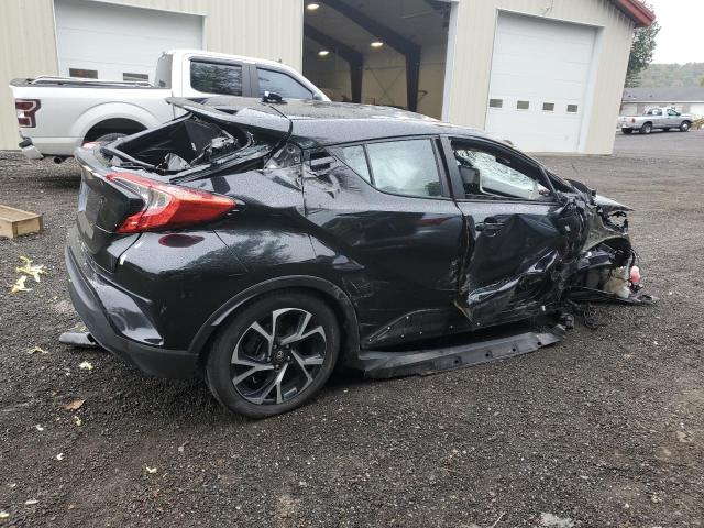 NMTKHMBX4KR083806 Toyota C-HR XLE 3