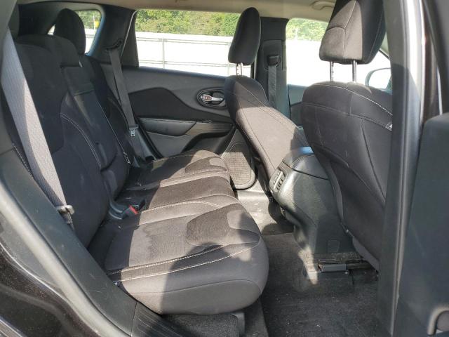 1C4PJLCB6FW706308 Jeep Cherokee Latitude
