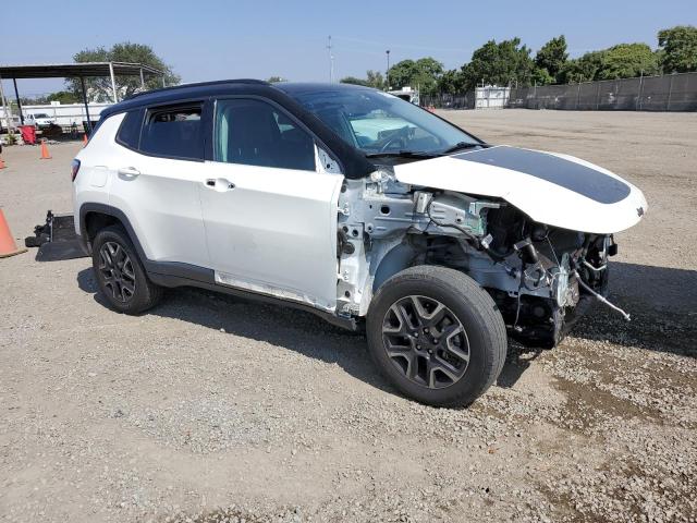 3C4NJDDB8KT630859 | 2019 JEEP COMPASS TR