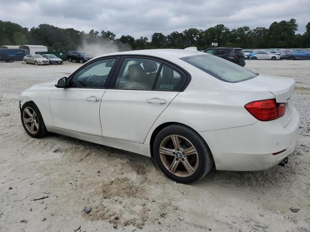 WBA3B5C57FF962908 BMW 328 Xi Sulev