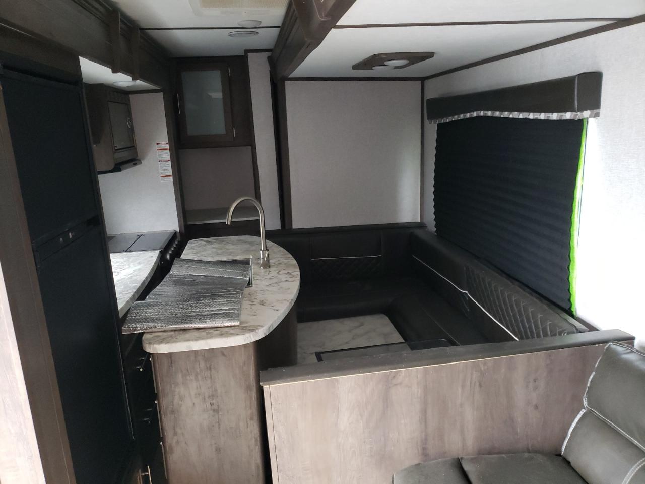 4YDT33727MH930818 KEYSTONE COLEMAN 2021