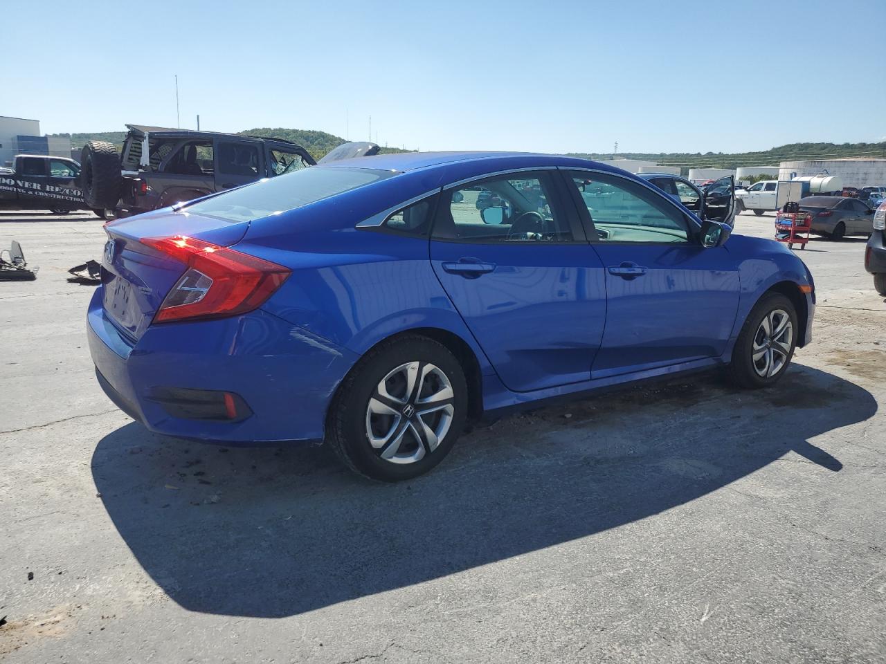 2HGFC2F52JH607533 HONDA CIVIC 2018