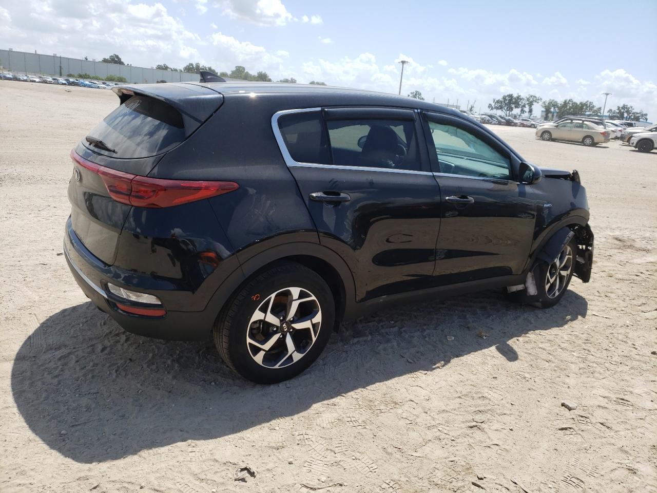 KNDPMCAC0L7829370 Kia Sportage L 3