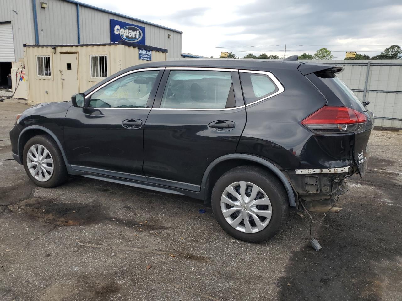 KNMAT2MT2JP535318 NISSAN ROGUE 2018