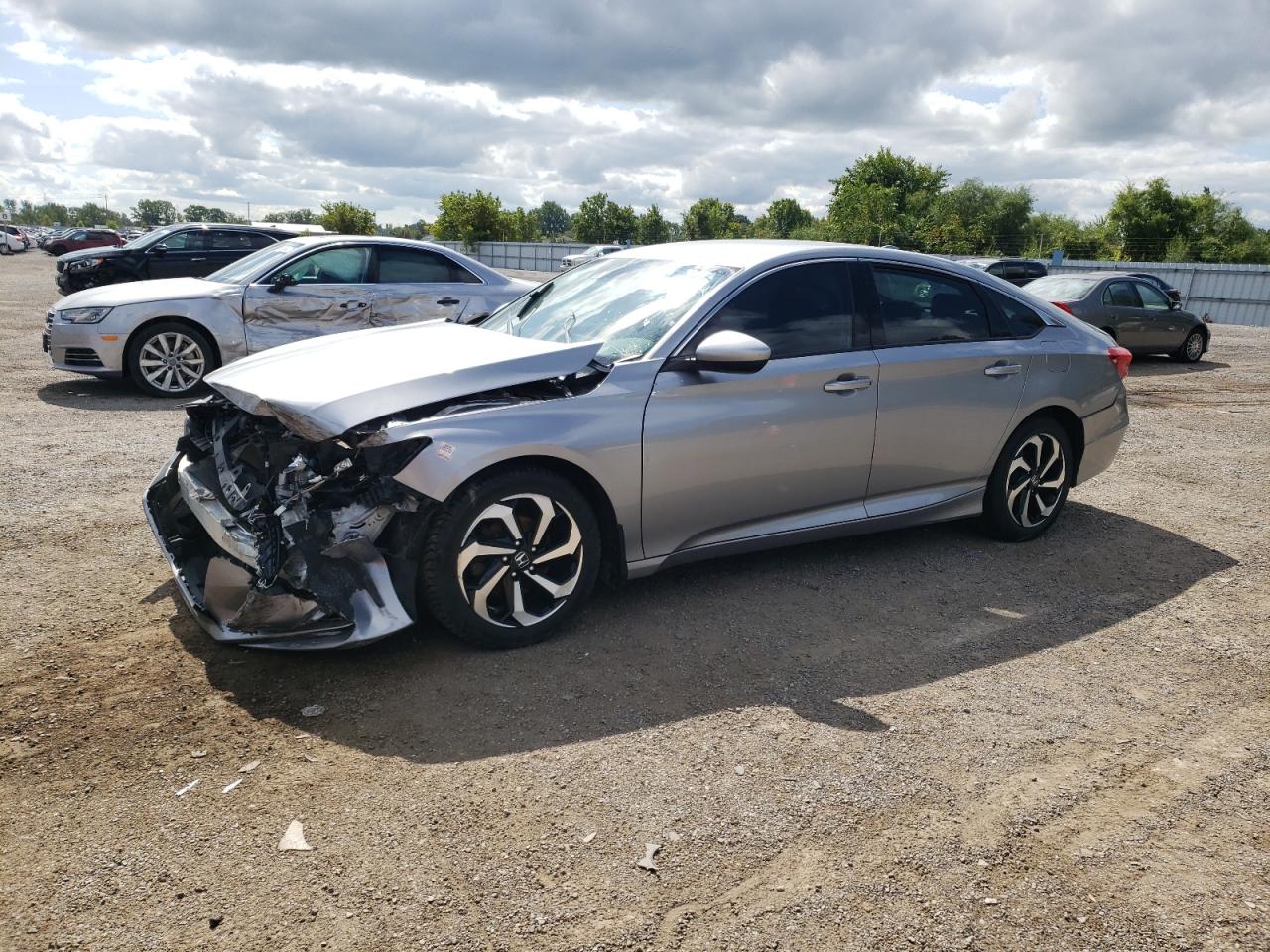 1HGCV1F10JA805580 2018 Honda Accord Lx